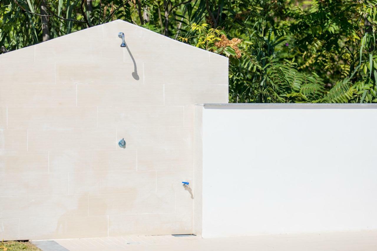 Veda Elegant Rooms Fiumefreddo di Sicilia Exterior photo