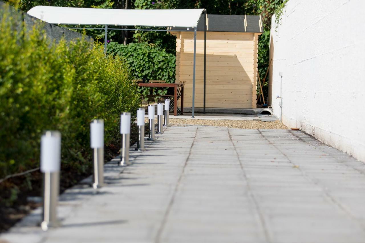 Veda Elegant Rooms Fiumefreddo di Sicilia Exterior photo