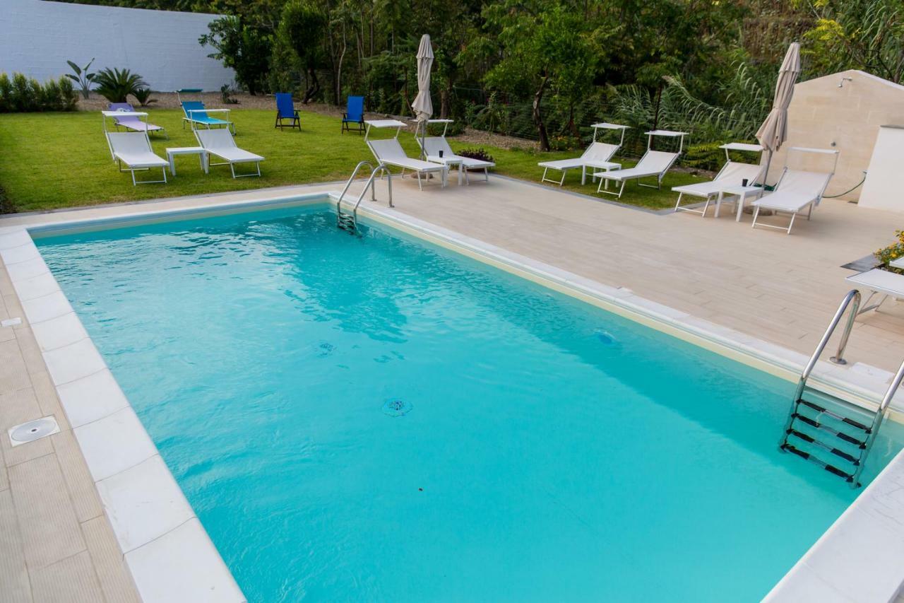 Veda Elegant Rooms Fiumefreddo di Sicilia Exterior photo