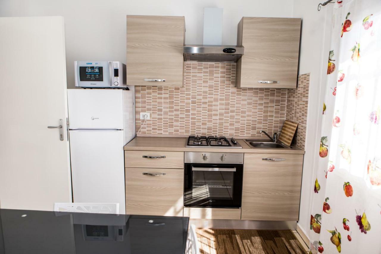 Veda Elegant Rooms Fiumefreddo di Sicilia Exterior photo