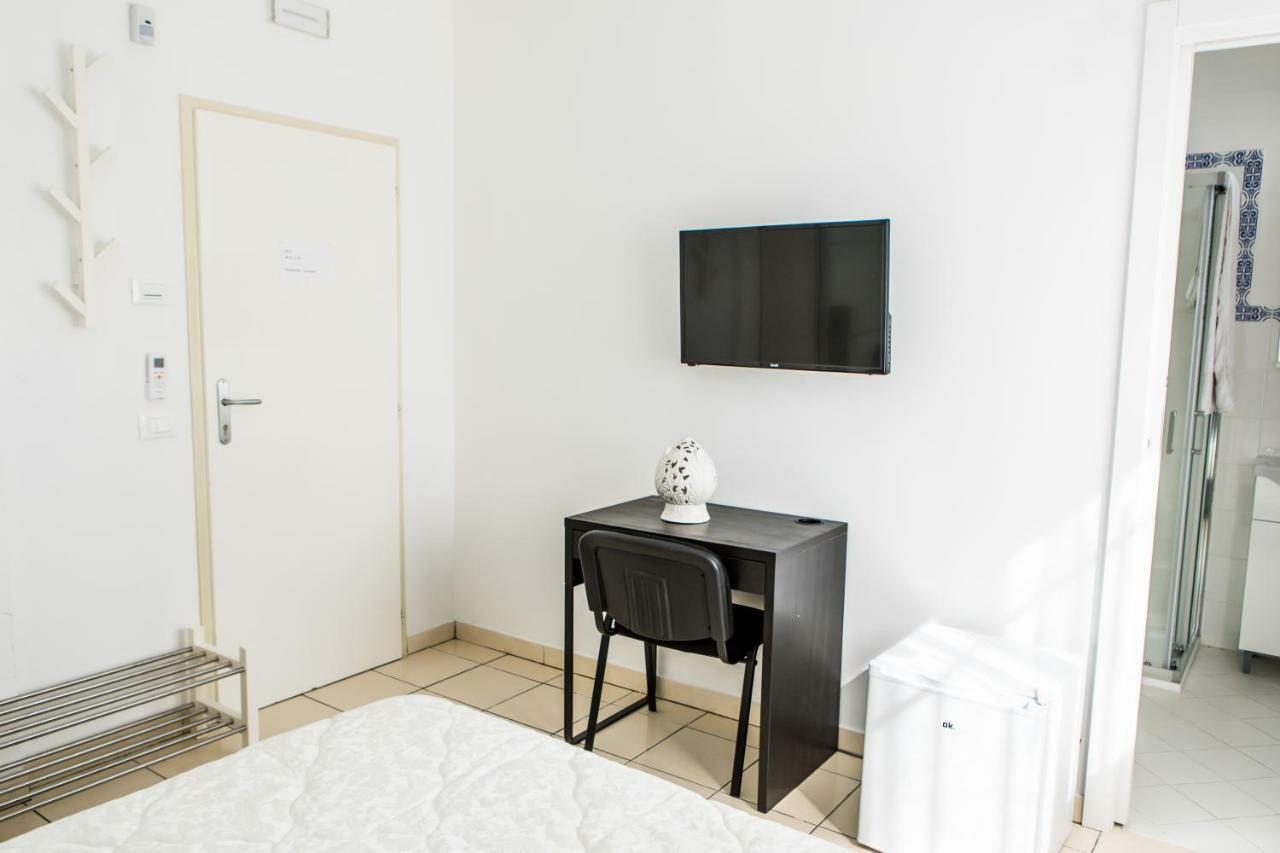 Veda Elegant Rooms Fiumefreddo di Sicilia Exterior photo